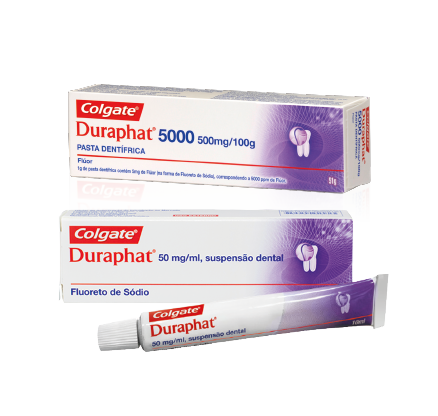 Imagem do produto Duraphat 5 mg/g: uma caixa e três tubos de pasta de dentes na parte da frente.